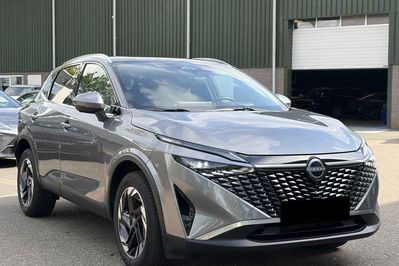 Nissan Qashqai N-Connecta Xtronic 1.3 DIG-T mHEV