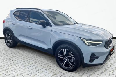 Volvo XC40 B3 Plus Dark