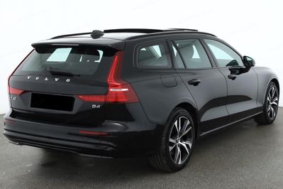 Volvo V60 B4 Ultra Dark