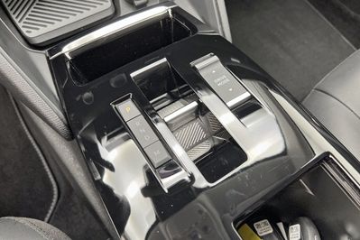 Citroen C4 X Shine Pack 1.2 PureTech EAT8