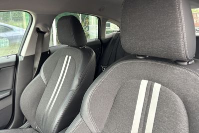 BMW Seria 2 218i Sport Line