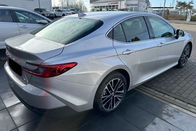 Toyota Camry Prestige 2.5 Hybrid Dynamic Force