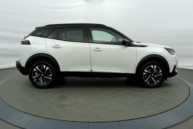 Peugeot 2008 GT 1.2 PureTech EAT8