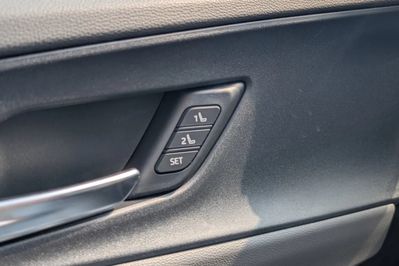 Toyota Prius Executive 2.0 Plug-in Hybrid