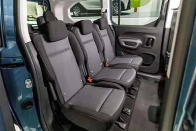 Toyota Proace City Verso Long L2H1 Family 7os AT