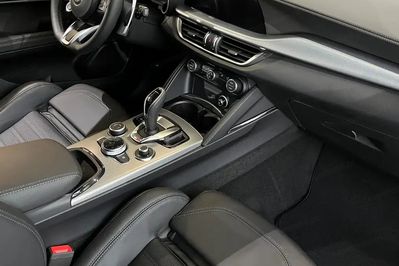 Alfa Romeo Stelvio Turbo Veloce Q4