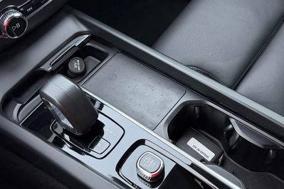 Volvo XC60 B4 D AWD Plus Bright