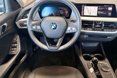 BMW Seria 1 118i Advantage aut