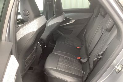 Peugeot 3008 GT 1.2 mHEV e-DCS6