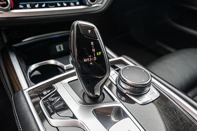 BMW Seria 7 750Li xDrive