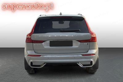 Volvo XC60 B5 B AWD Plus Dark