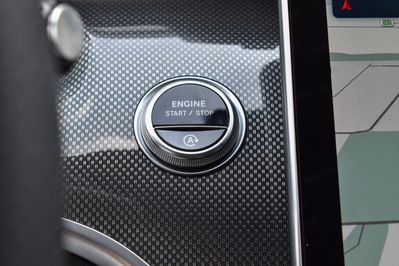 Mercedes Klasa C 180  Business Edition