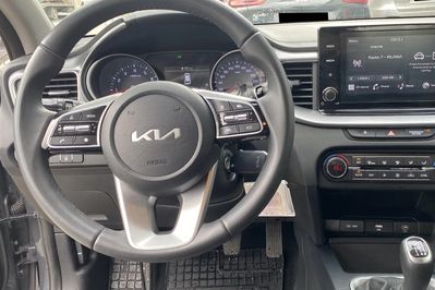 Kia Ceed 1.5 T-GDI M