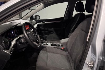 Volkswagen Golf 1.5 TSI DSG