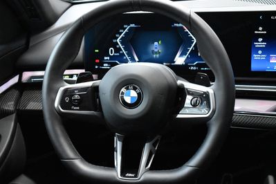 BMW Seria 5 520d mHEV aut