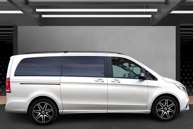 Mercedes V Klasa V300d Długi 4-Matic 9G-Tronic