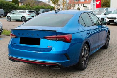 Skoda Octavia RS 2.0 TSI DSG