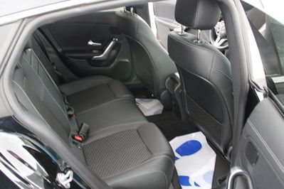 Mercedes CLA 200 d Progressive 8G-DCT