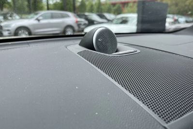 Volvo XC60 B5 B AWD Ultra Dark