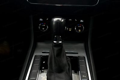 Skoda Superb Tdi Scr Ambition Dsg