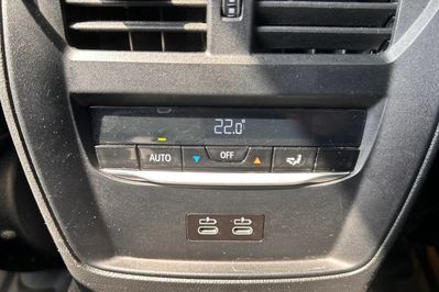 BMW Seria 3 330i xDrive Sport Line aut