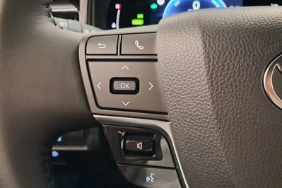 Toyota Camry Comfort 2.5 Hybrid Dynamic Force