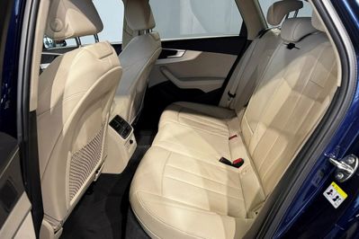 Audi A4 Avant 40 TFSI quattro