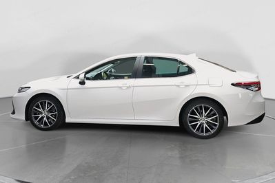 Toyota Camry 2.5 Hybrid Prestige