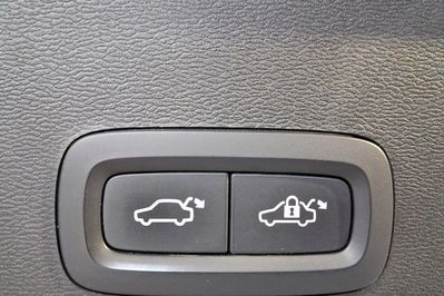 Volvo XC40 T3 Momentum Pro aut