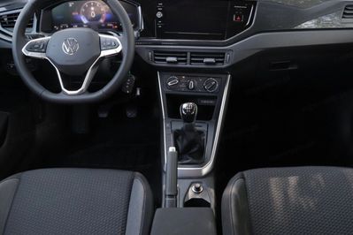 Volkswagen Polo 1.0 MPI Pure