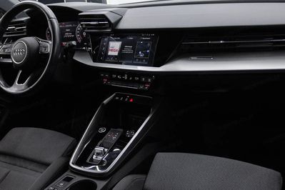 Audi A3 35 TFSI mHEV Advanced S tronic