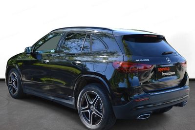 Mercedes GLA 200 AMG Line