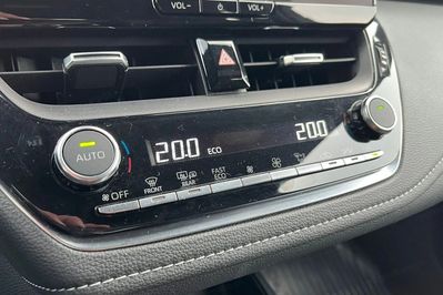 Toyota Corolla 1.8 Hybrid Comfort