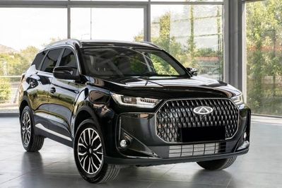 Chery Tiggo 7 Premium 1.5 T-GDI HEV DCT