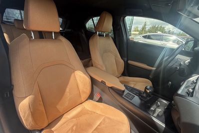 Lexus UX 200 Business