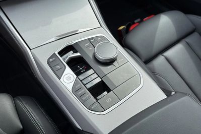 BMW Seria 3 Touring 320d xDrive