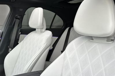 Mercedes E Klasa 220 d 4-Matic AMG