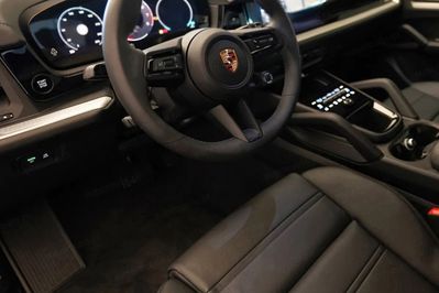 Porsche Cayenne S E-Hybrid