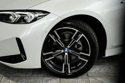 BMW Seria 3 318i M Sport