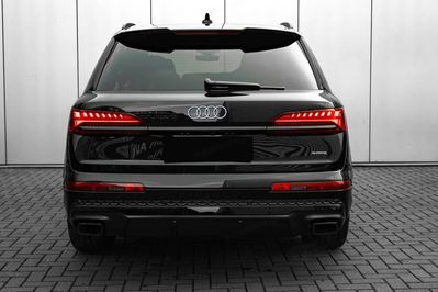 Audi Q7 55 TFSI e quattro S Line