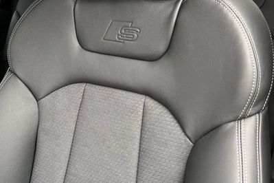 Audi Q7 TDI quattro S Line
