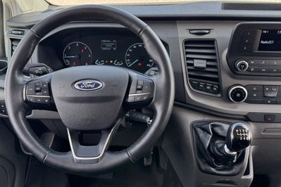 Ford Transit Custom 300 L2H1 2.0 Trend