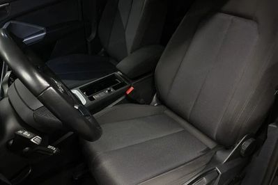 Audi Q3 35 TFSI mHEV S-Line S tronic