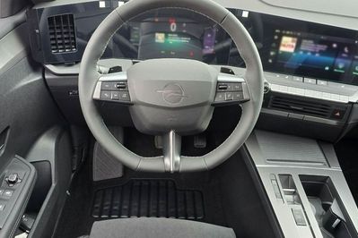 Opel Astra GS eDTC 1.2 T mHEV