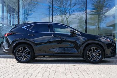 Lexus NX 450h+ Prestige AWD
