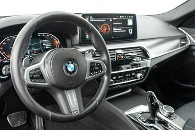 BMW Seria 5 530d mHEV M Sport sport-aut