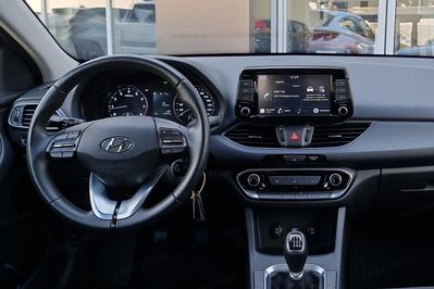 Hyundai i30 1.5 T-GDI Modern