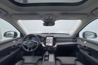 Volvo XC90 T8 AWD Plug-In Hybrid Ultra Dark 7os