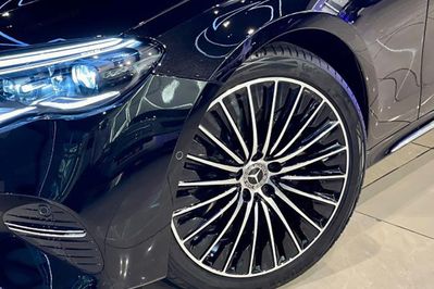 Mercedes Klasa E 200 4-Matic Exclusive
