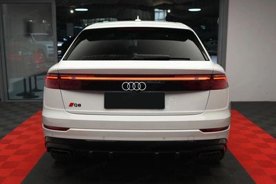 Audi Q8 TFSI e quattro